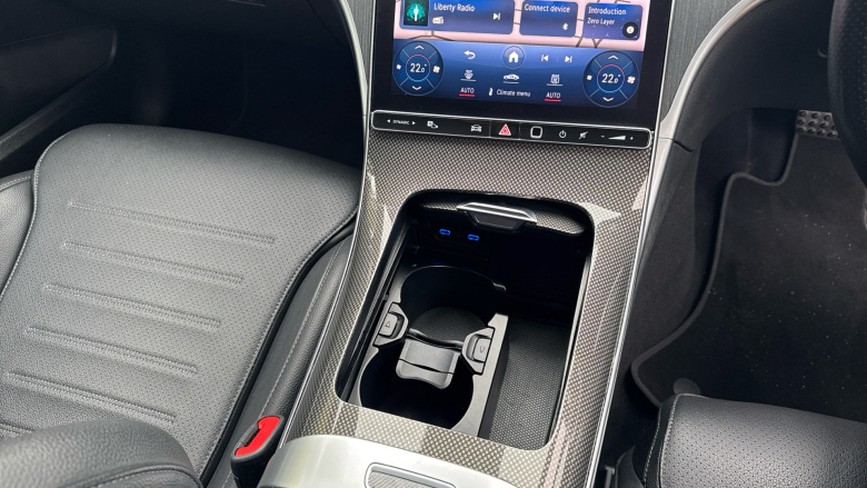 Mercedes-Benz C-Class C200 AMG Line Premium Plus 4dr 9G-Tronic Petrol Saloon